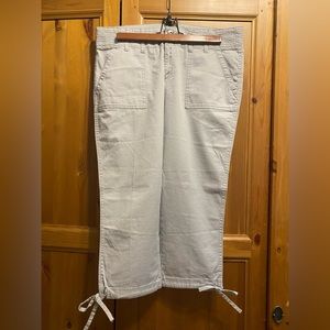 George Grey Capris Pants